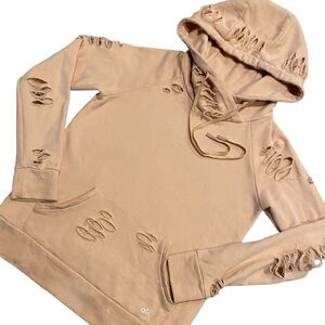 Alo pullover hoodie… super cute